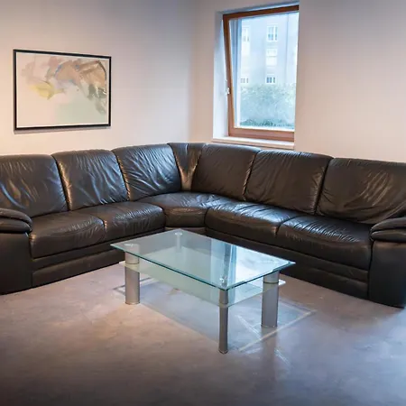 Apartament Zentrale Mit Kostenlosen Parkplaetzen Leoben (Styria)