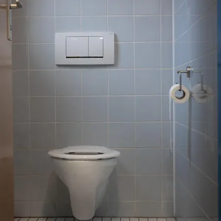 Zentrale Mit Kostenlosen Parkplaetzen Daire