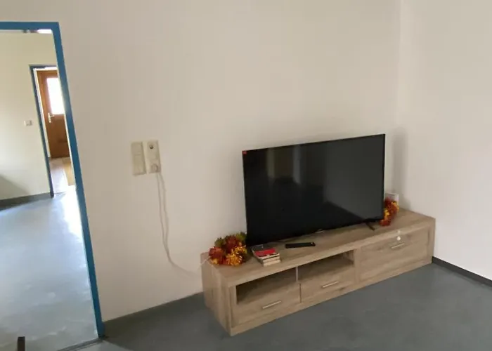 公寓 Zentrale Mit Kostenlosen Parkplaetzen 莱奥本